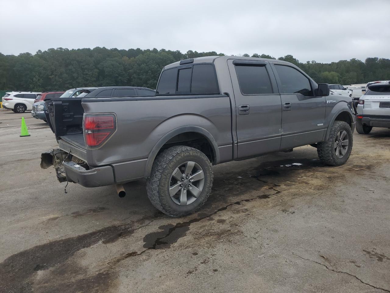 FORD F-150 SUPERCREW