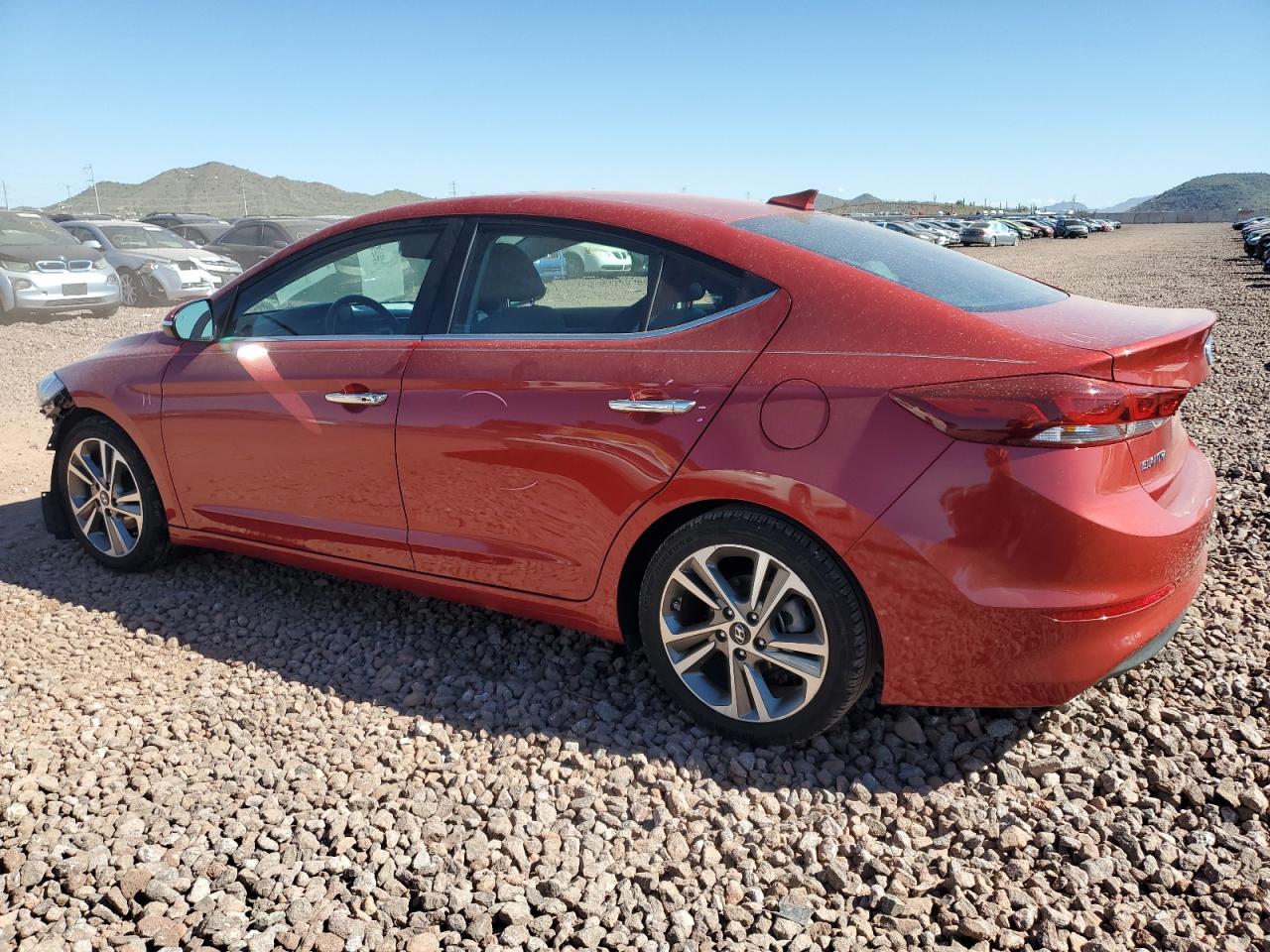 HYUNDAI ELANTRA SE