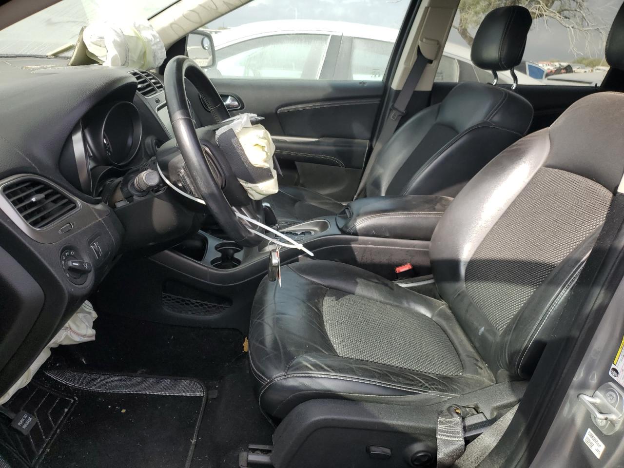 DODGE JOURNEY CROSSROAD