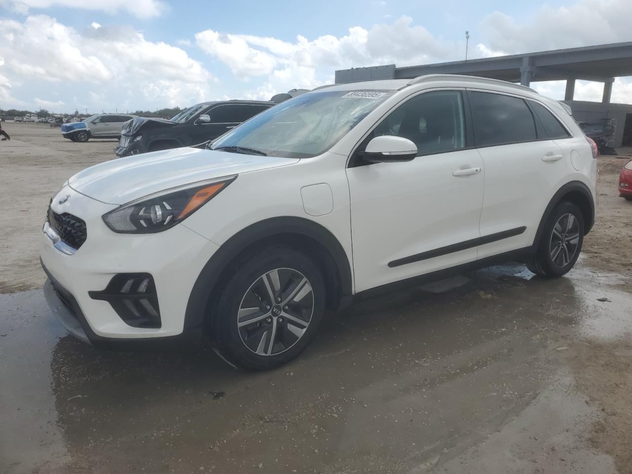 KIA NIRO EX