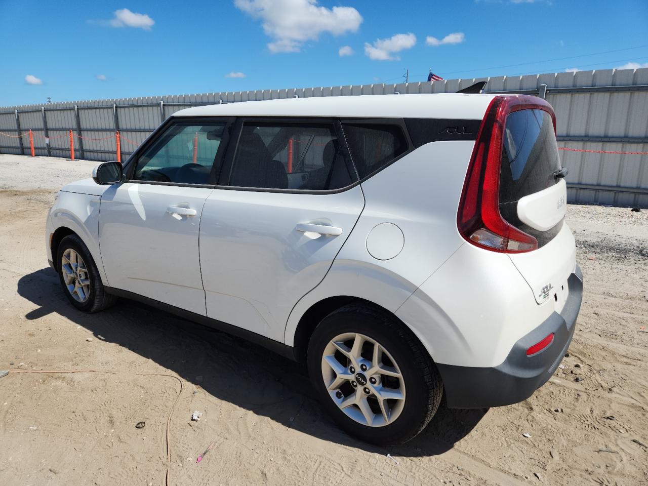 KIA SOUL LX