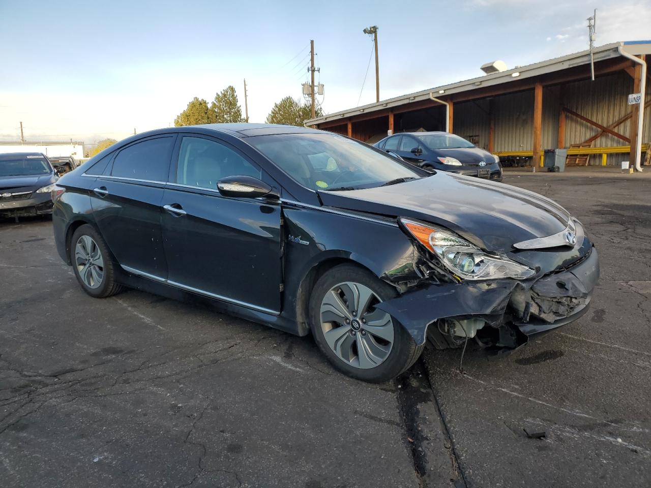HYUNDAI SONATA HYBRID