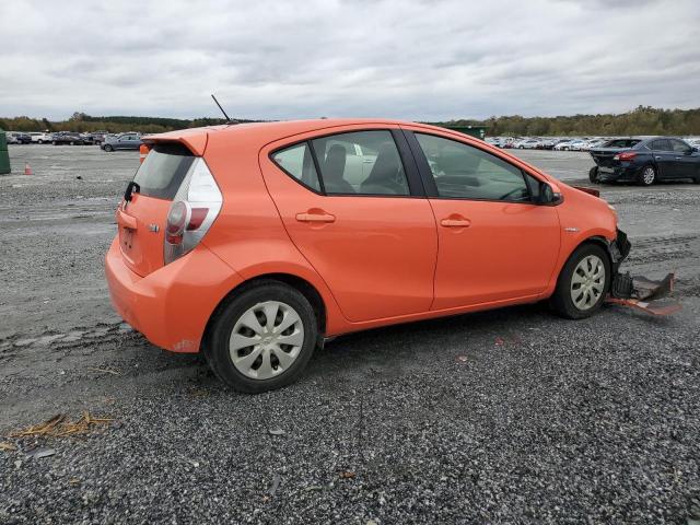 2014 TOYOTA PRIUS C #3284028807