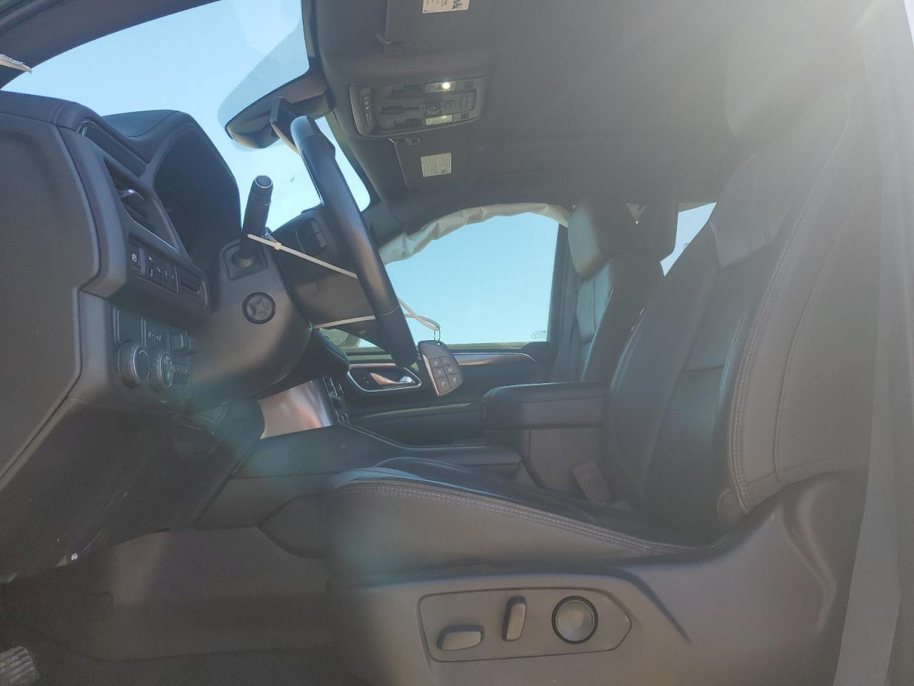 CHEVROLET TAHOE C1500 RST