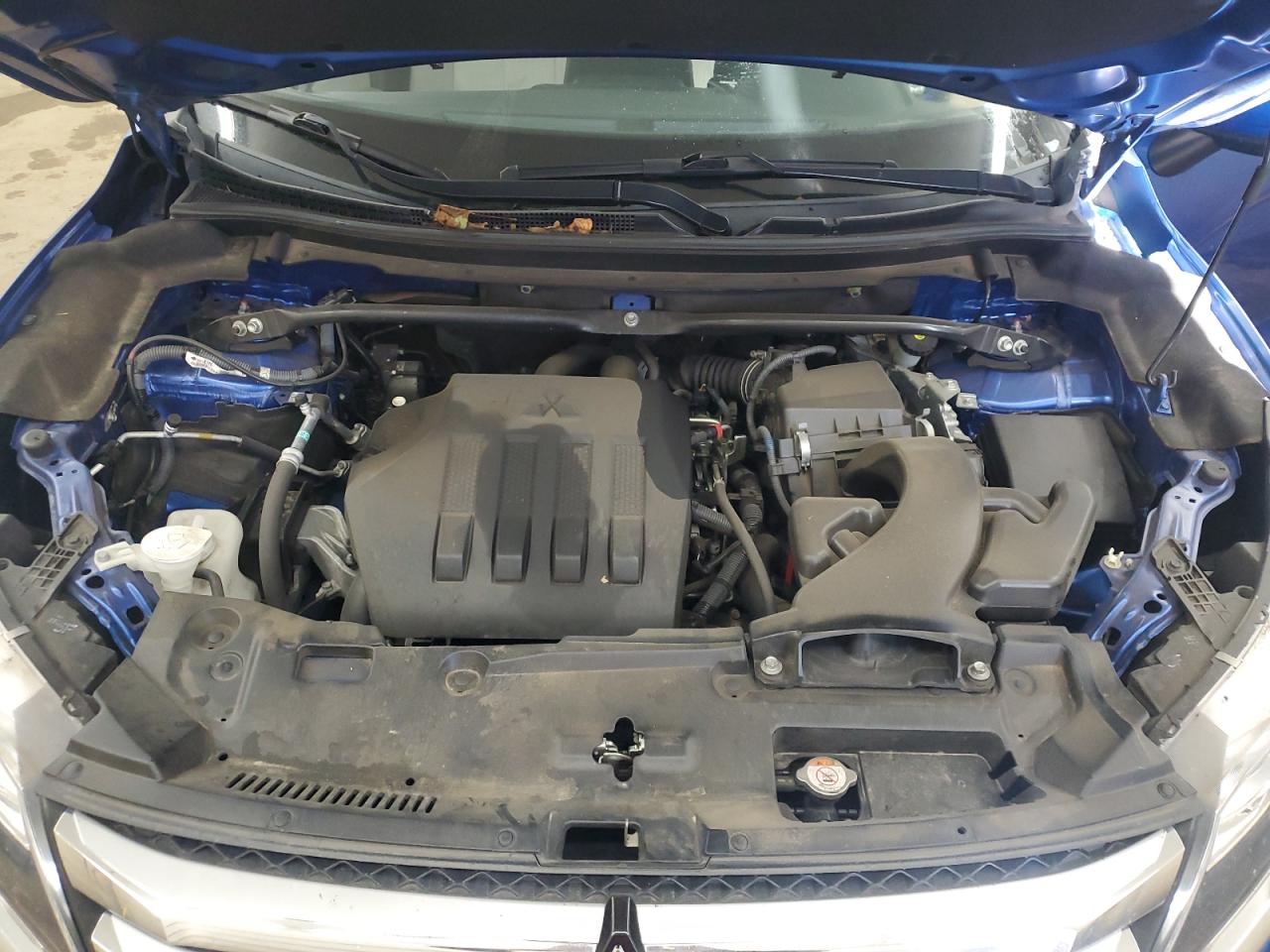 MITSUBISHI ECLIPSE SE