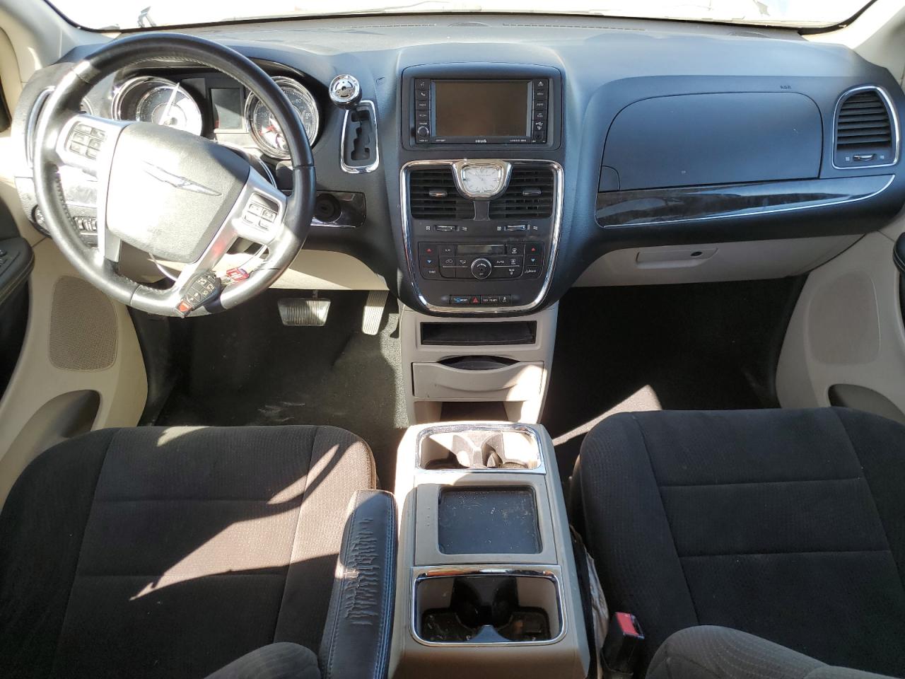 CHRYSLER TOWN & COUNTRY TOURING