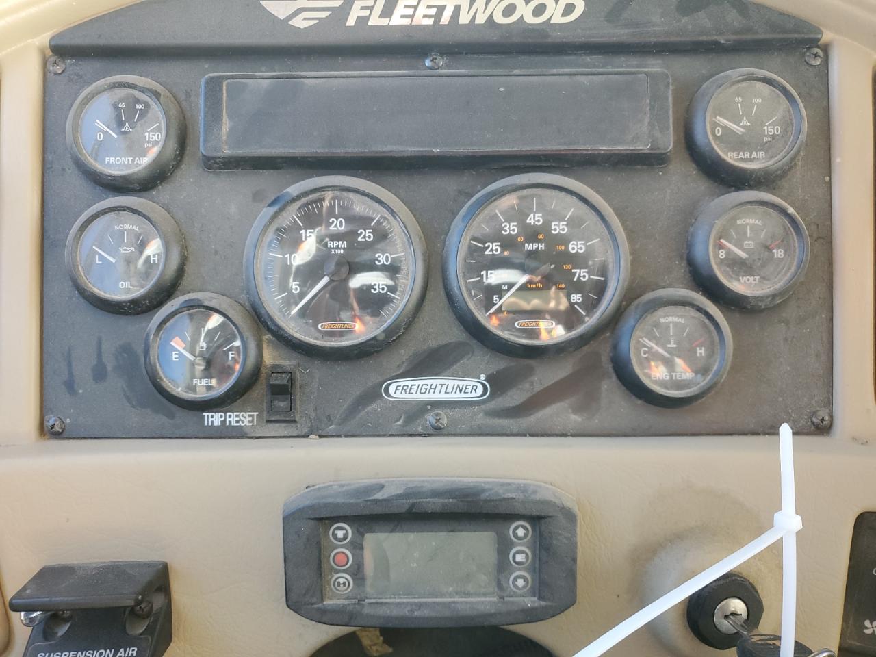 Lot #3291459466 2006 BOUNDER MOTORHOME