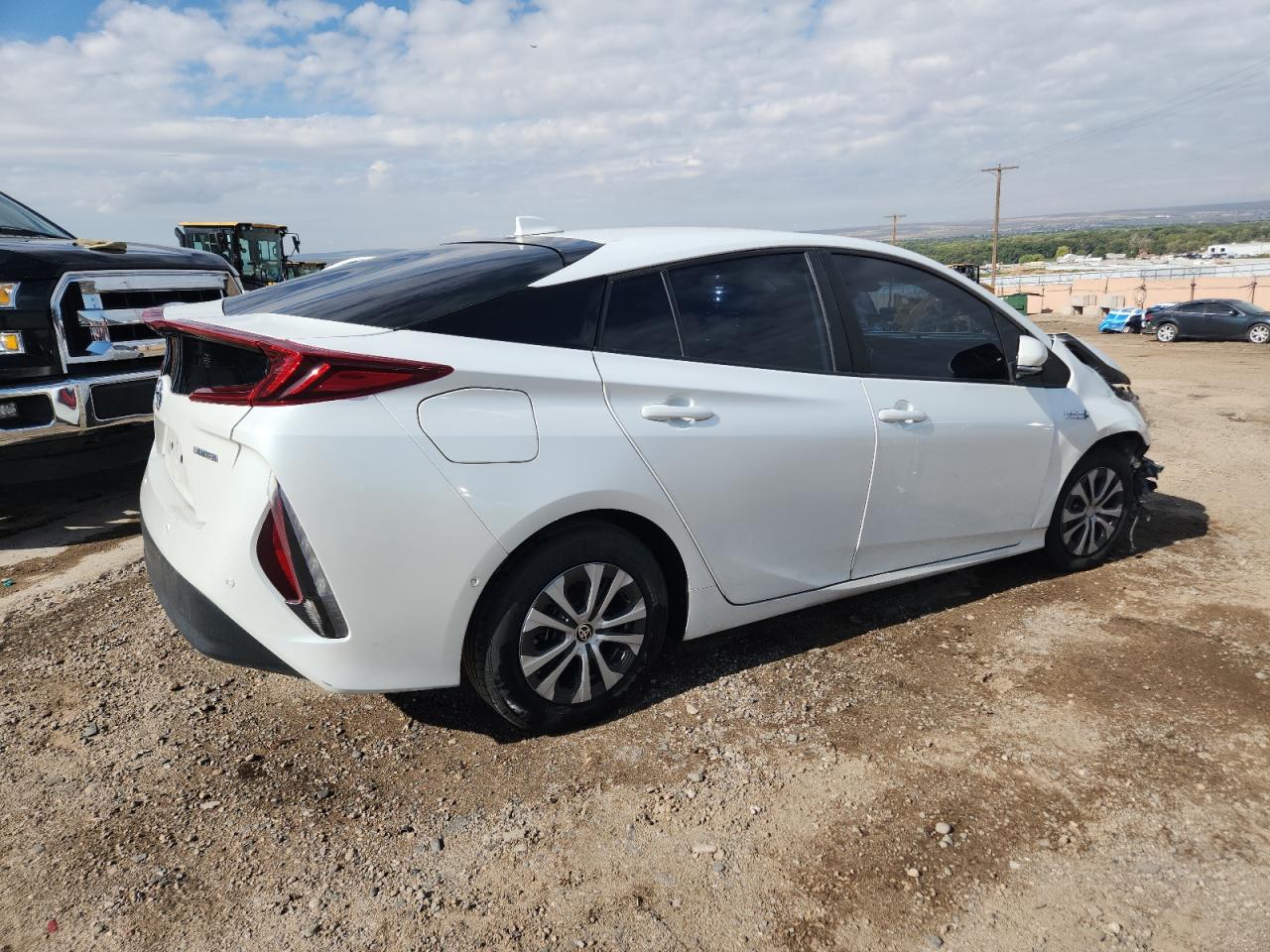TOYOTA PRIUS PRIME LE