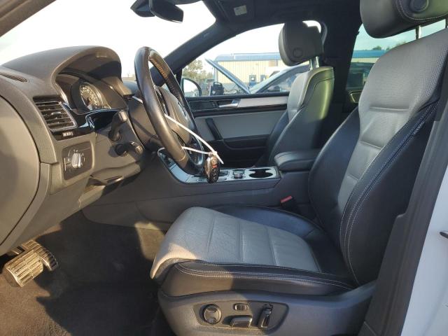 2017 VOLKSWAGEN TOUAREG WO WVGRF7BPXHD006624