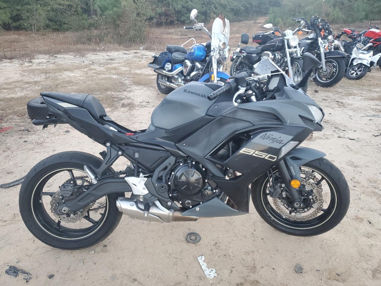 Lot #3281424003 2024 KAWASAKI EX650 P