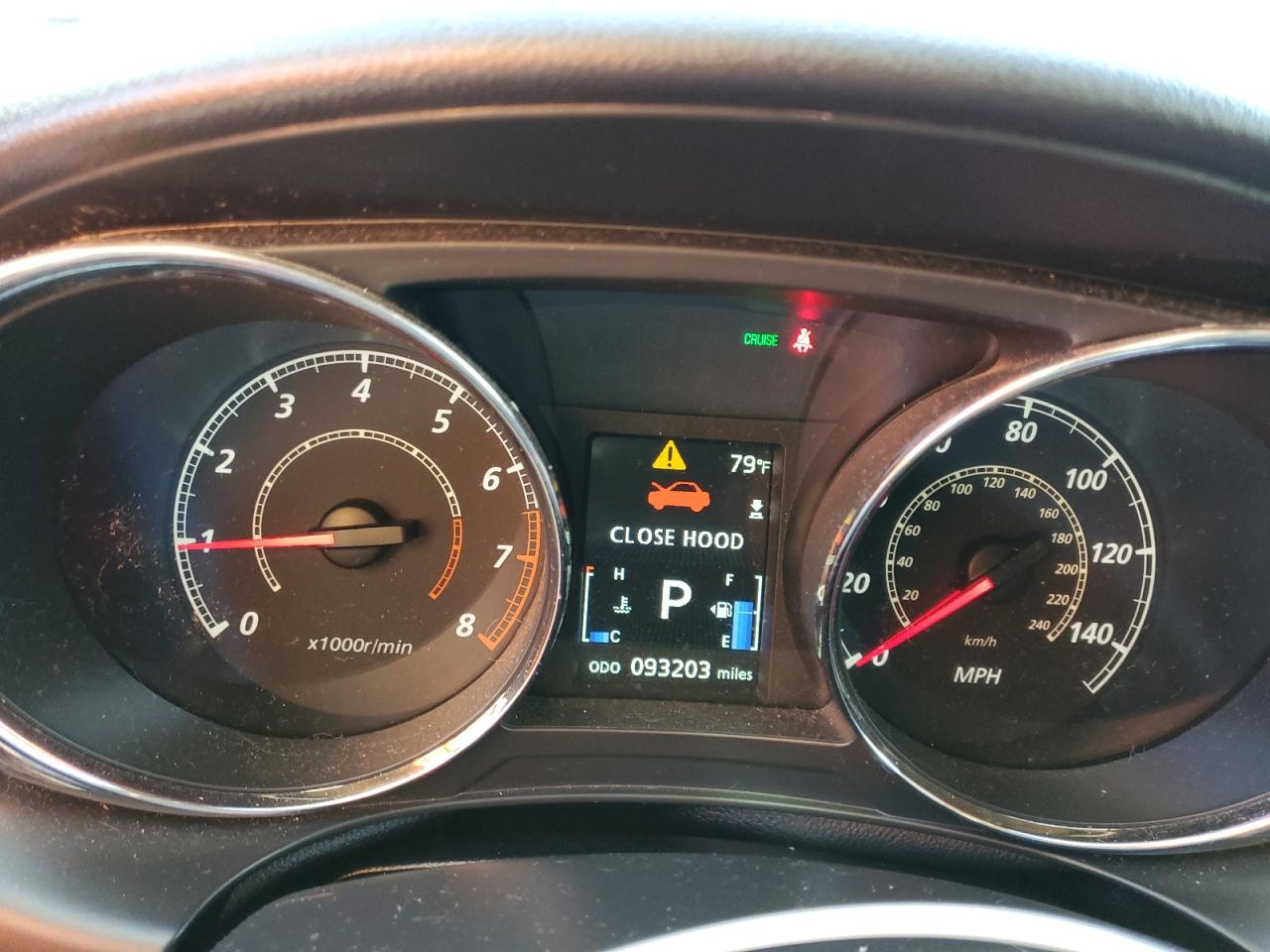 MITSUBISHI OUTLANDER SE