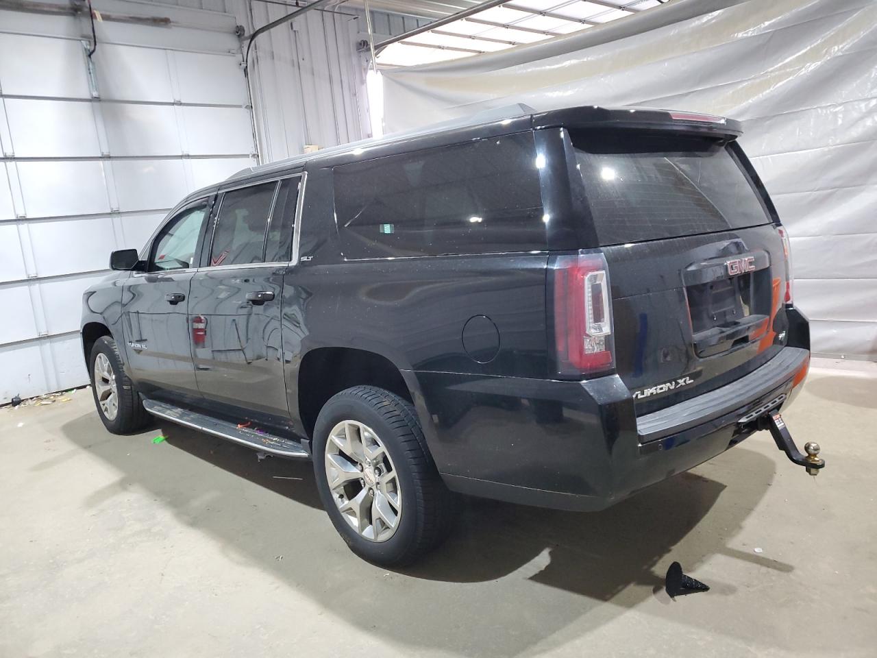 GMC YUKON K1500 SLT