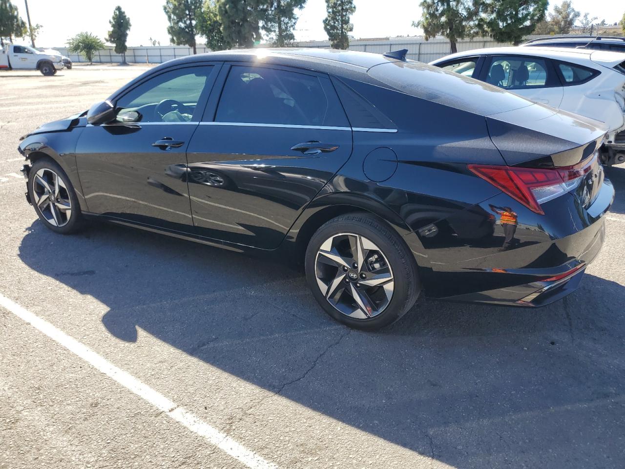 HYUNDAI ELANTRA LIMITED