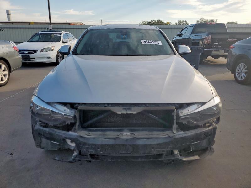 2017 BMW 320 XI WBA8E5G58HNU22452