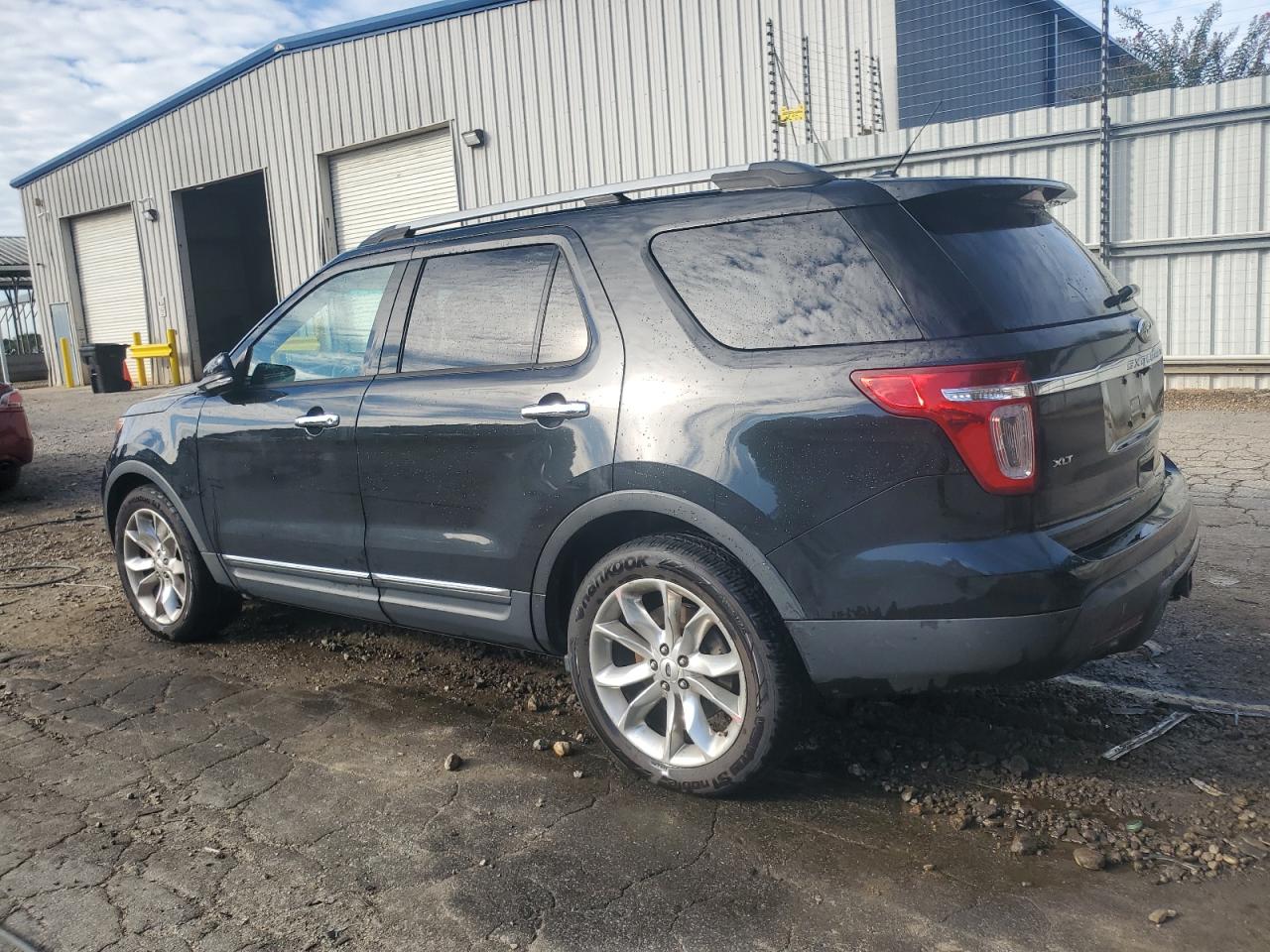FORD EXPLORER XLT
