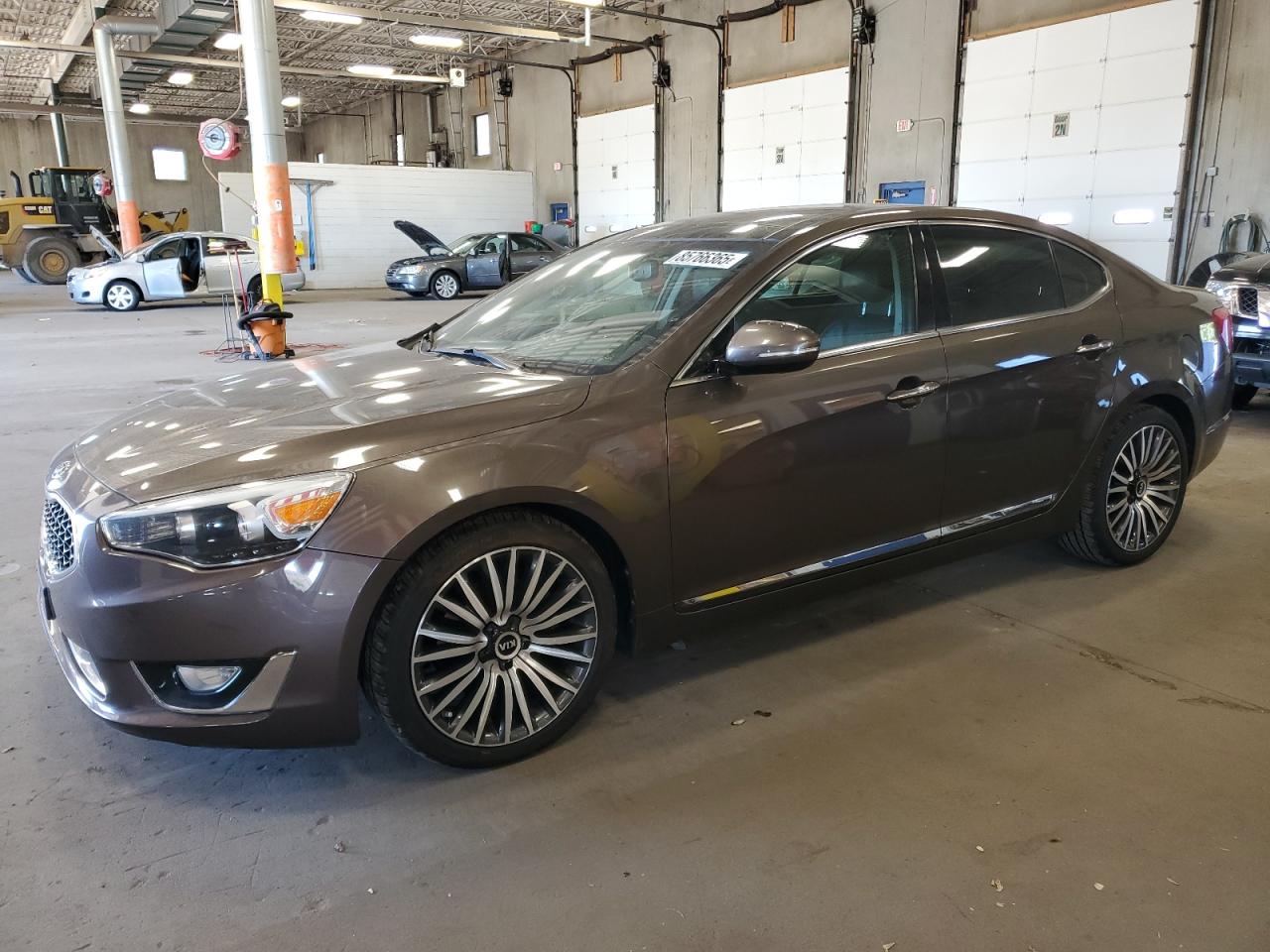 KIA CADENZA PREMIUM