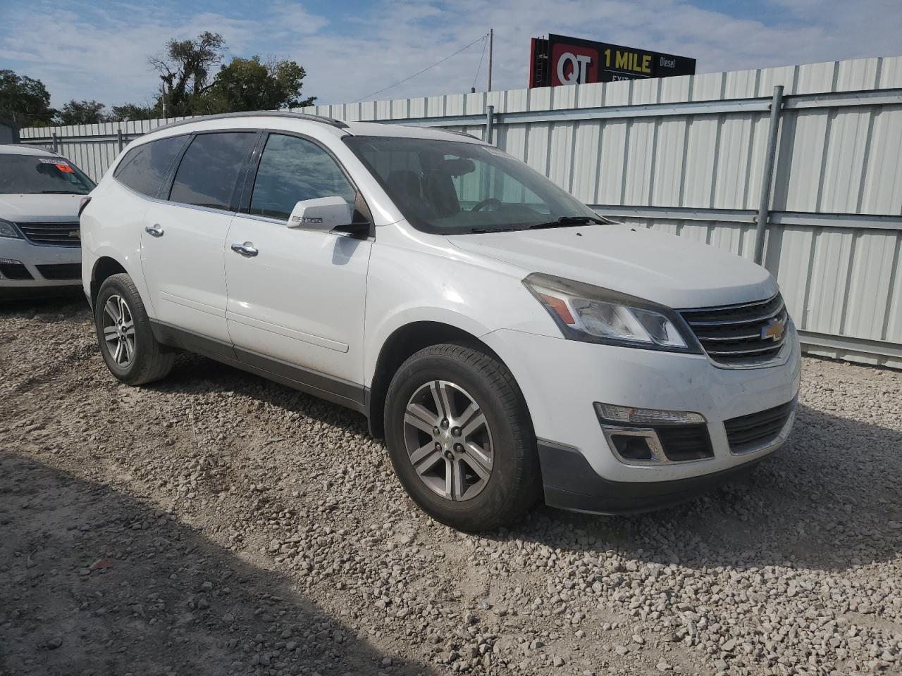 CHEVROLET TRAVERSE LT