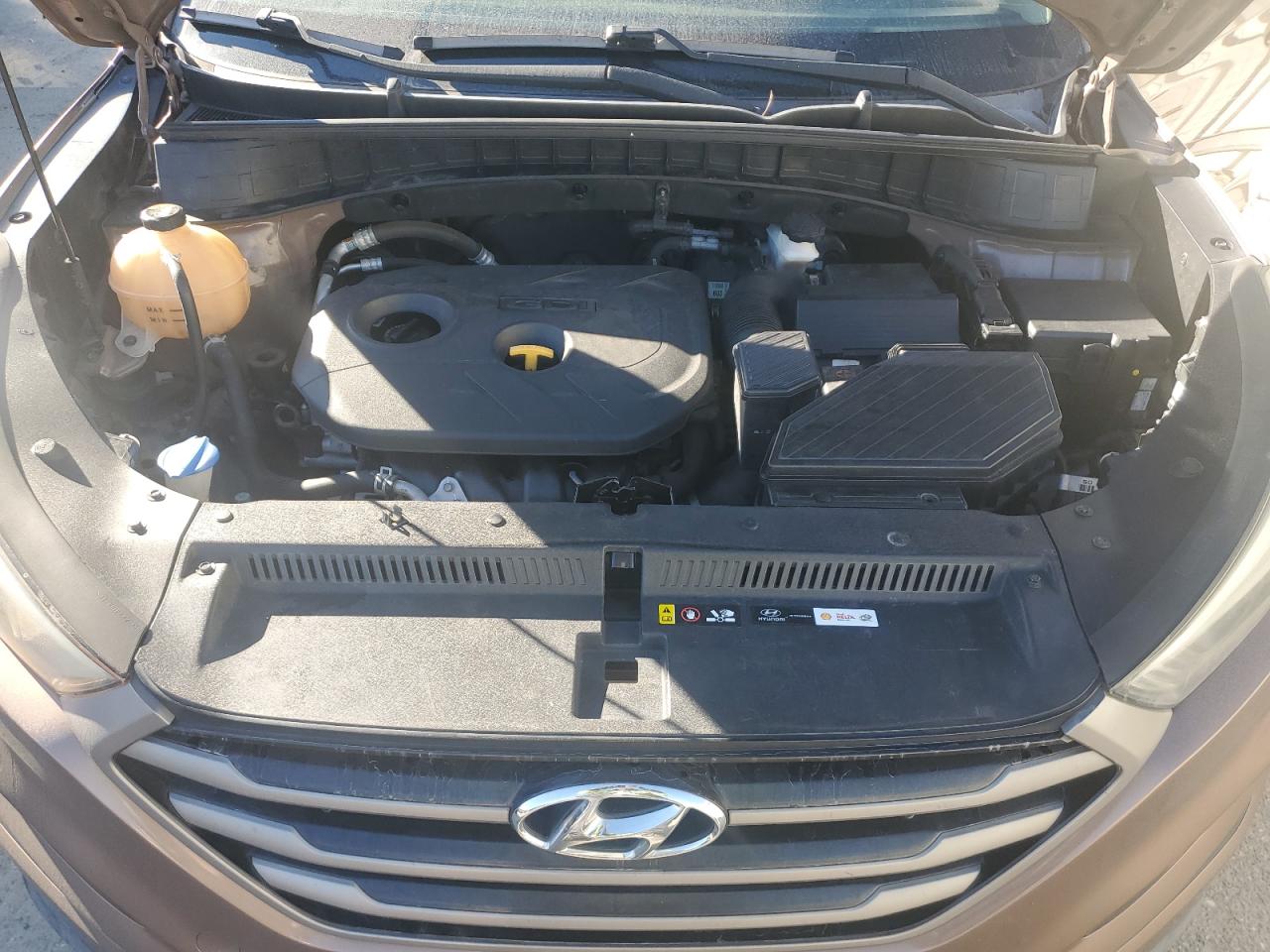 Lot #3302695022 2016 HYUNDAI TUCSON SE