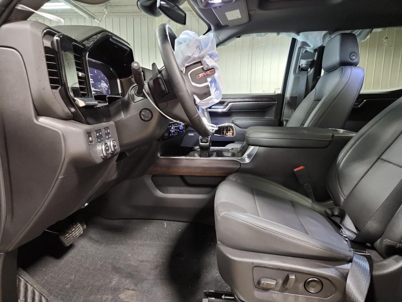 GMC SIERRA K1500 SLT