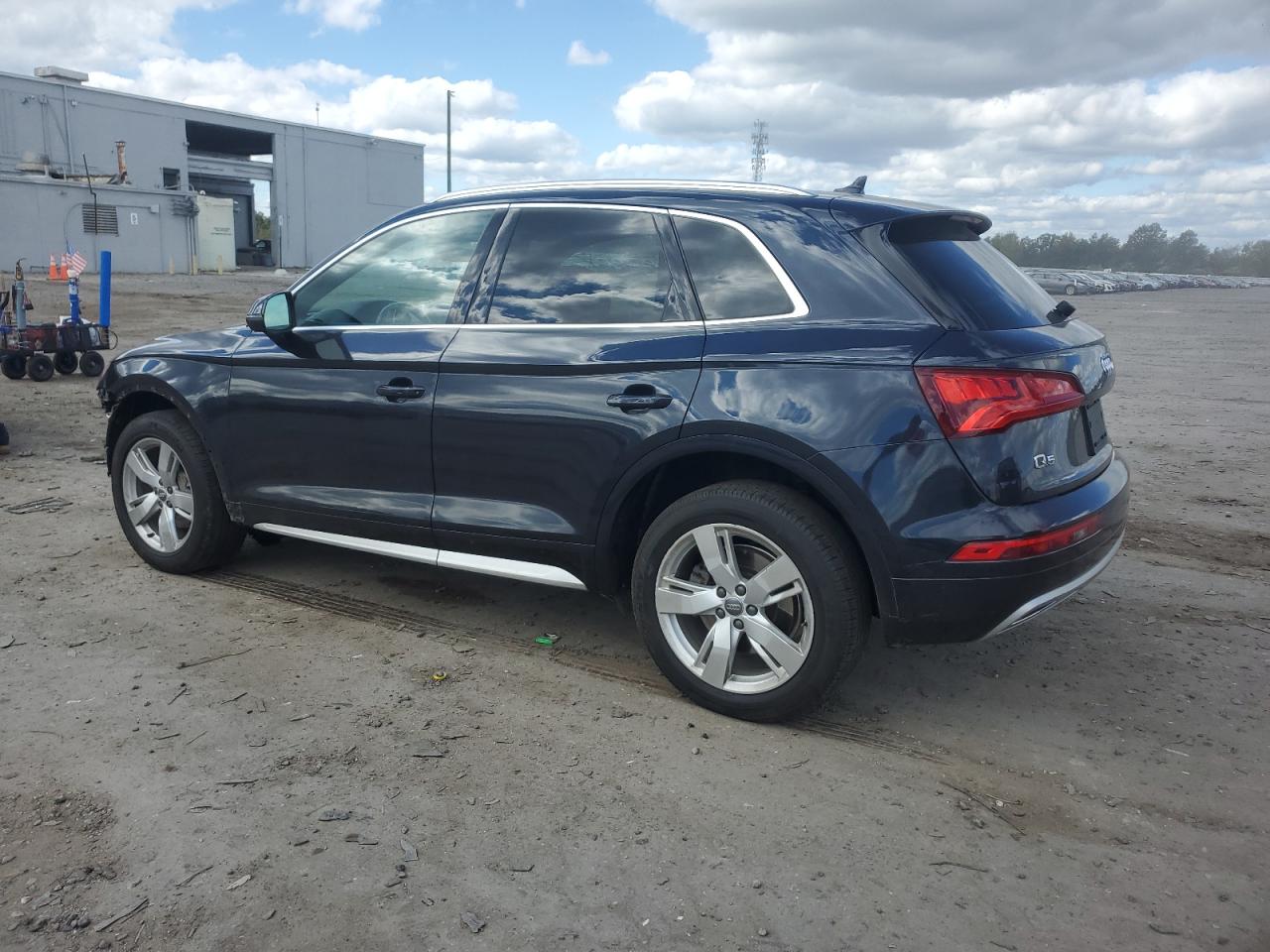 AUDI Q5 PREMIUM PLUS