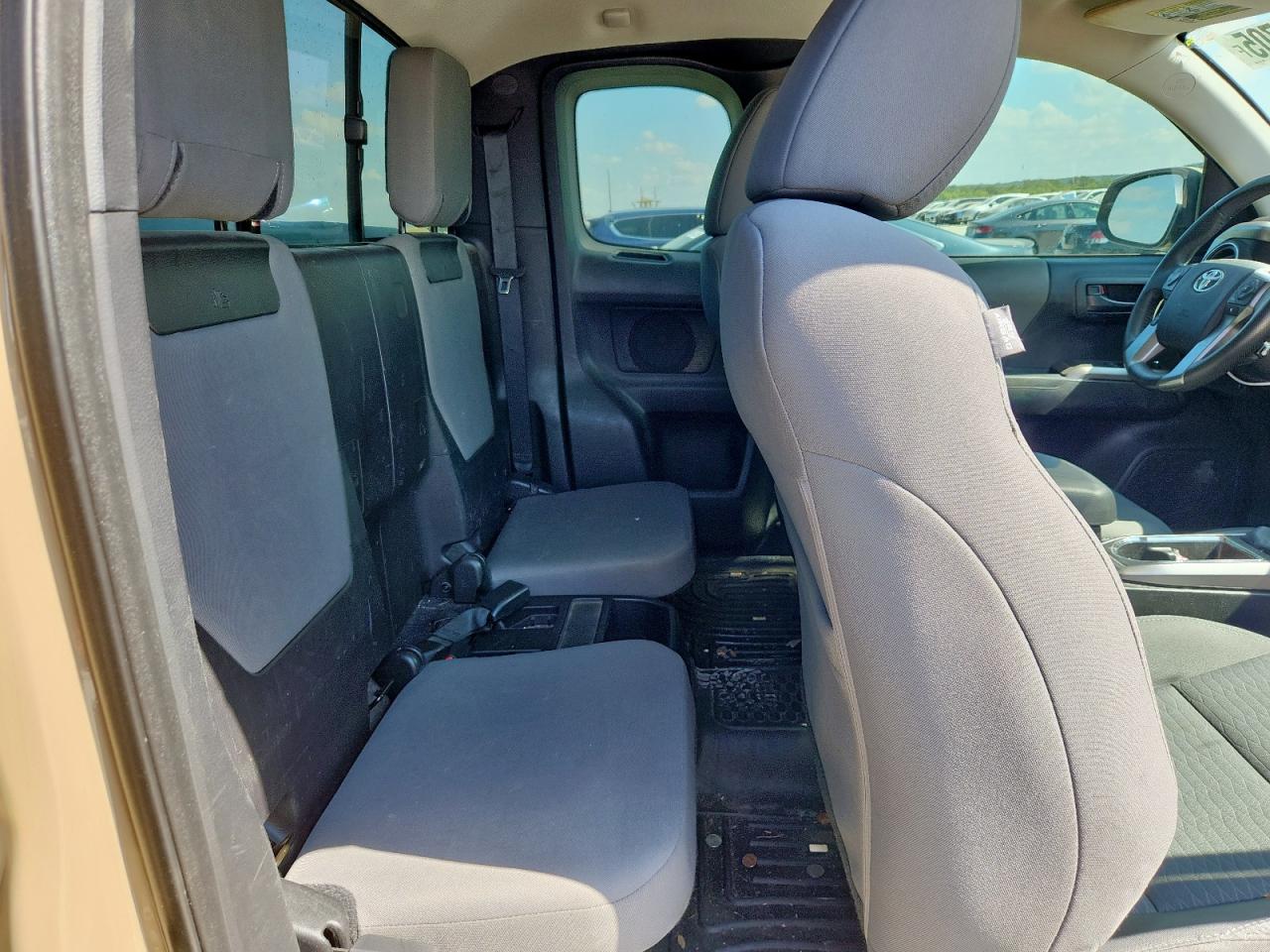 TOYOTA TACOMA ACCESS CAB