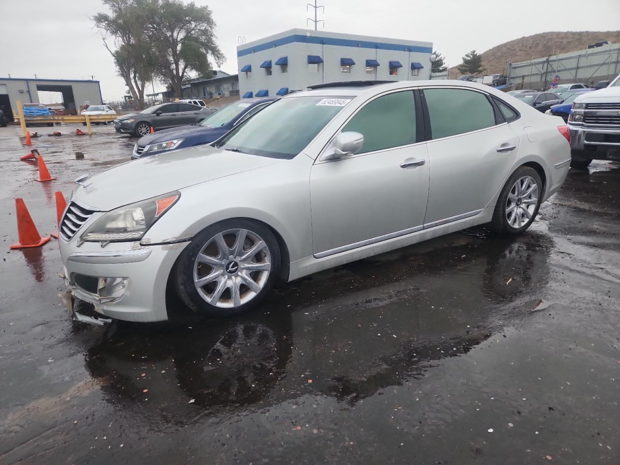 HYUNDAI EQUUS SIGNATURE