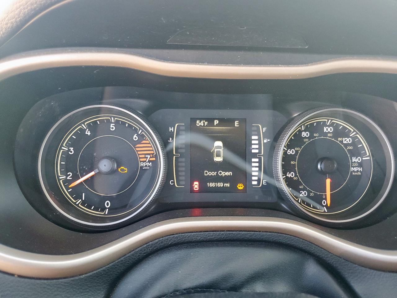 JEEP GRAND CHEROKEE SPORT