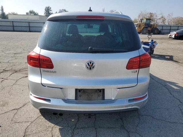 2017 VOLKSWAGEN TIGUAN SPO WVGTV7AX7HK030966