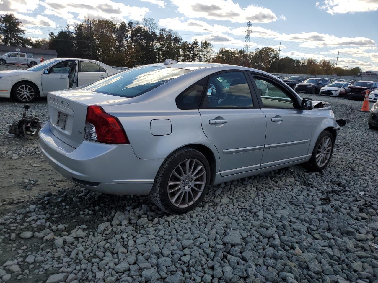 VOLVO S40 2.4I