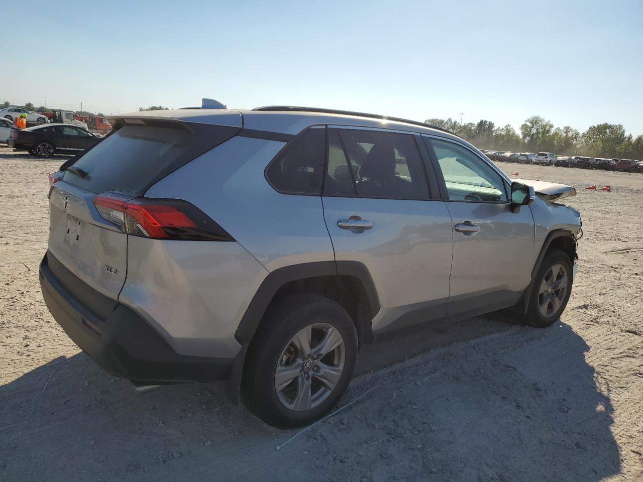 TOYOTA RAV4 XLE