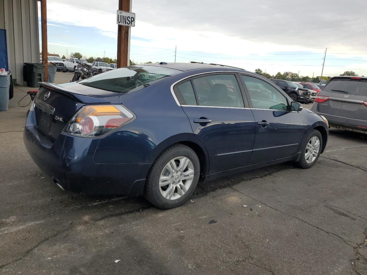 NISSAN ALTIMA BASE