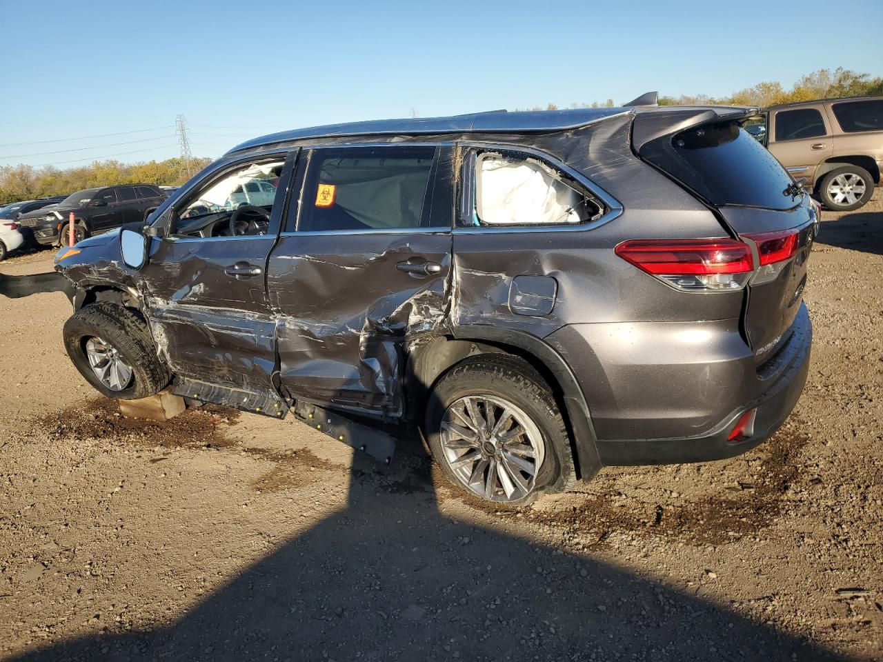 TOYOTA HIGHLANDER SE