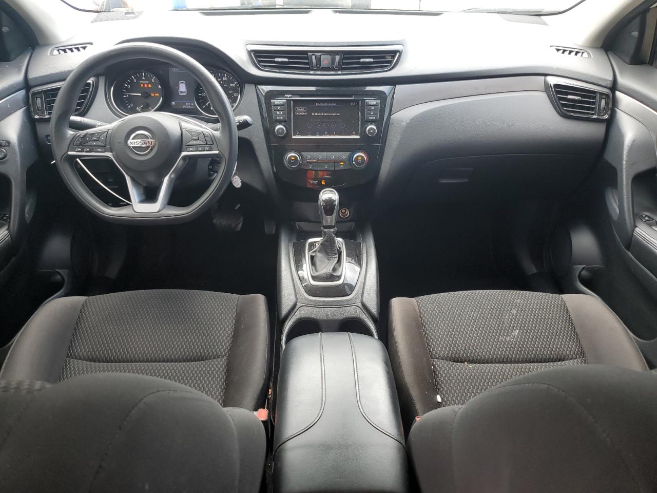 NISSAN ROGUE SPORT S