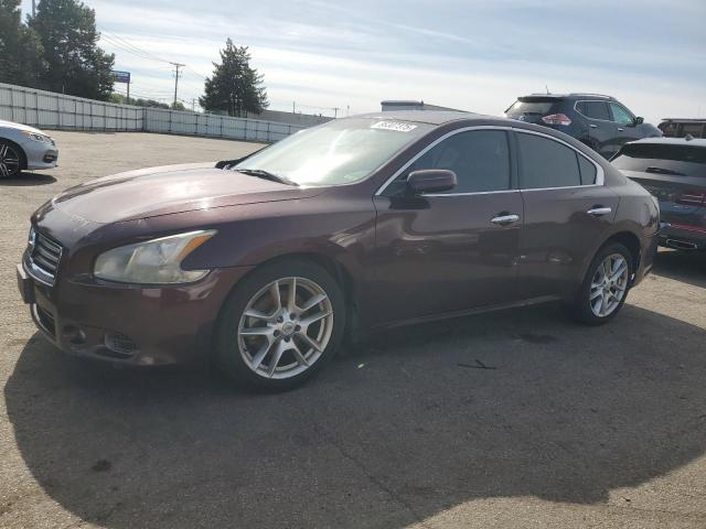 NISSAN MAXIMA S