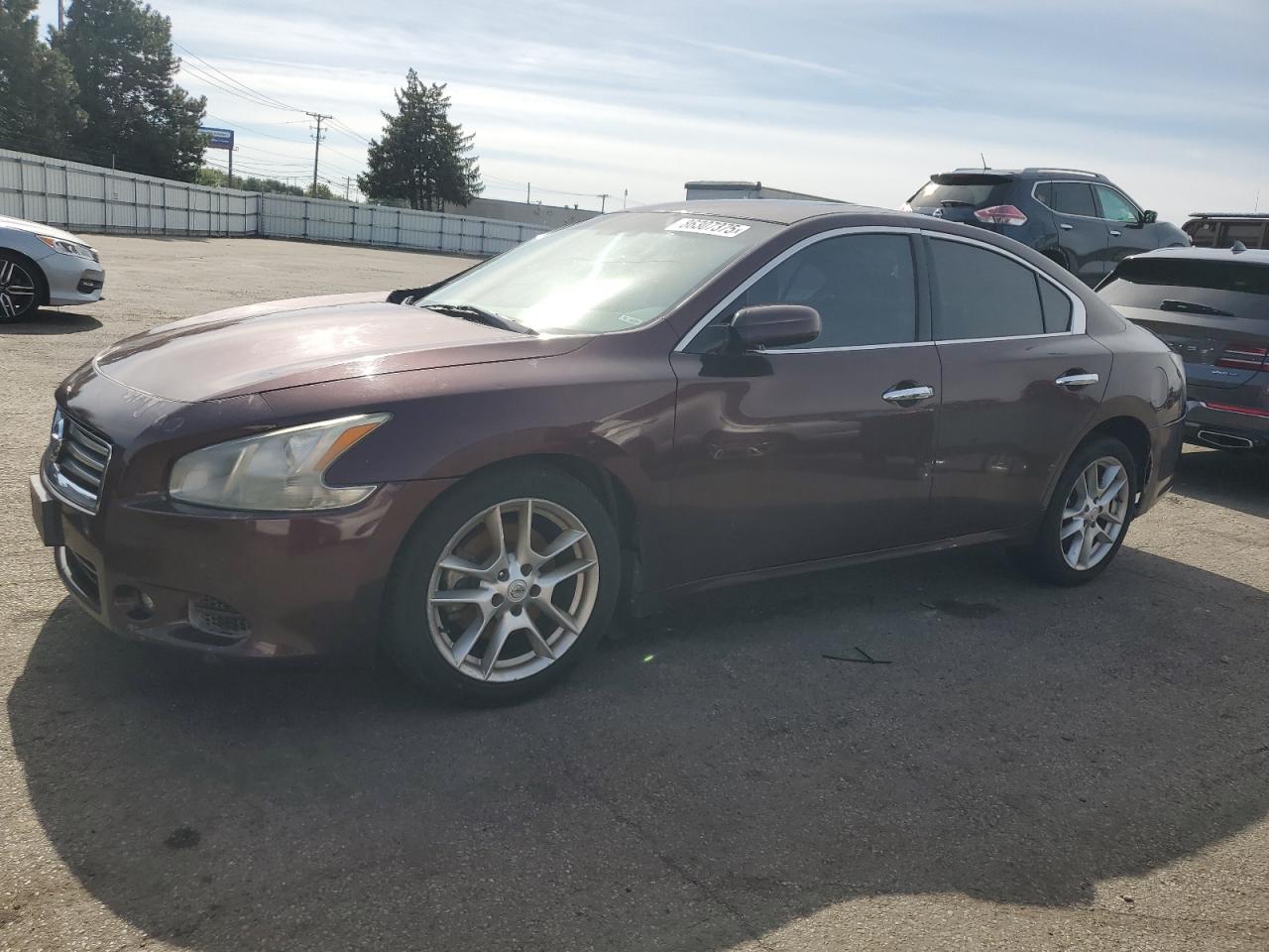 NISSAN MAXIMA S