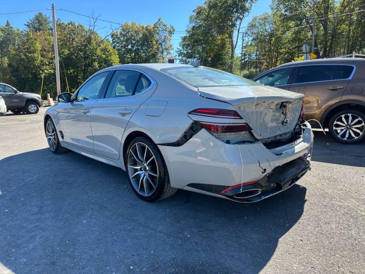 GENESIS G70 BASE