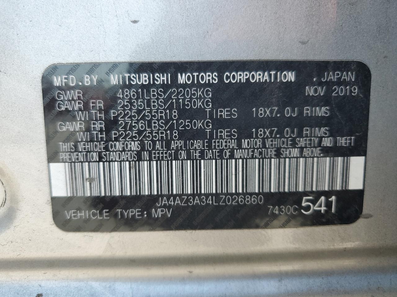 MITSUBISHI OUTLANDER SE