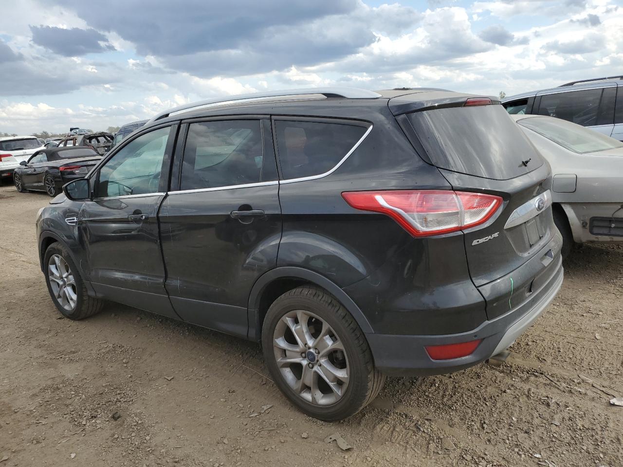 FORD ESCAPE TITANIUM