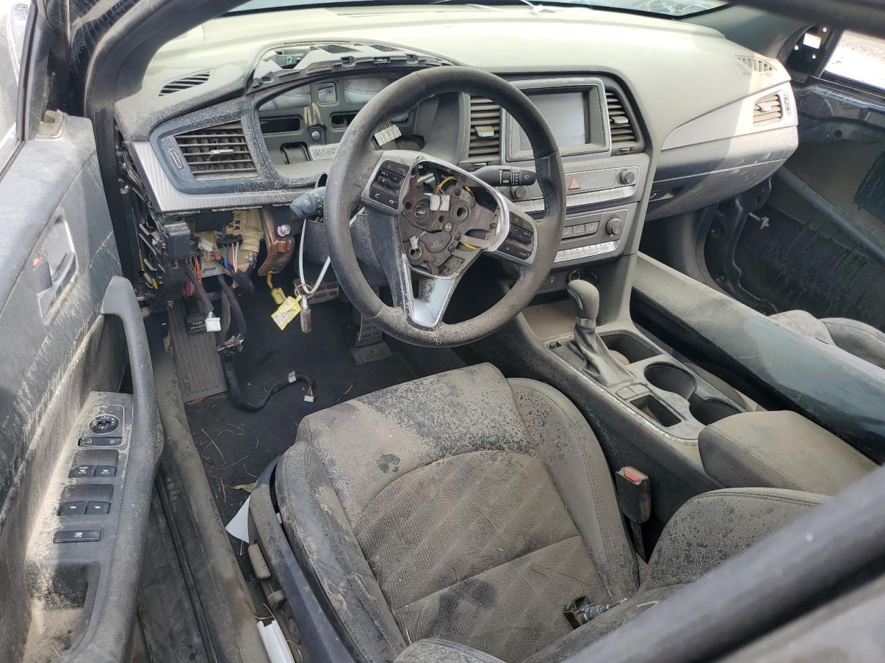 HYUNDAI SONATA SPORT