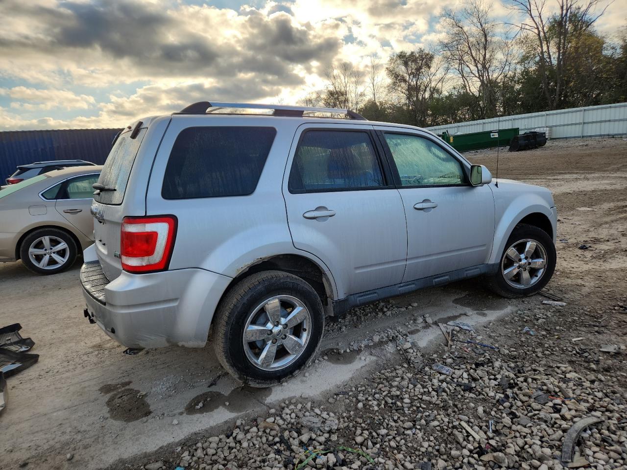 FORD ESCAPE LIMITED