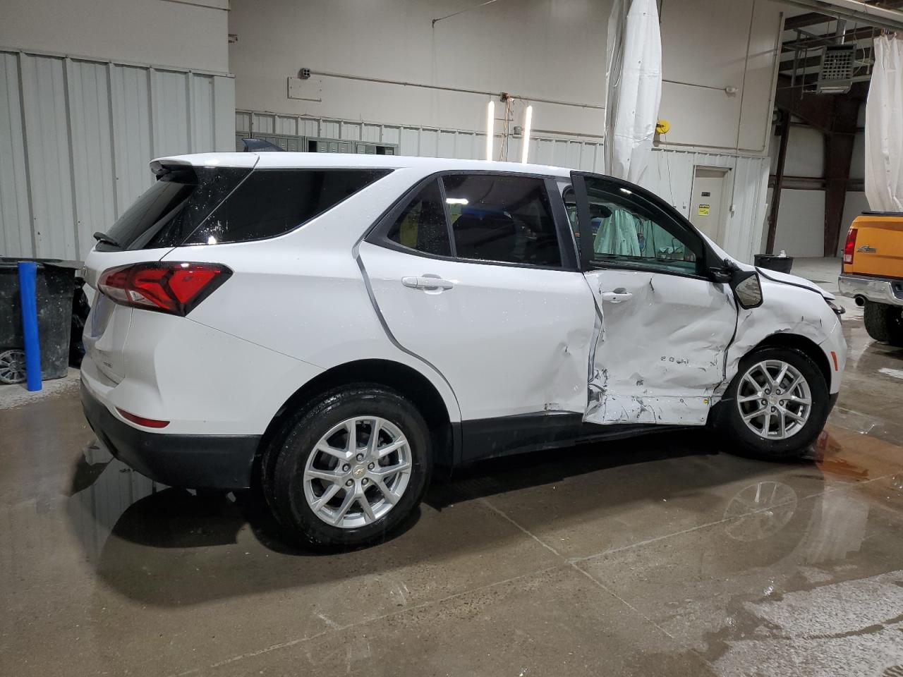 CHEVROLET EQUINOX LS