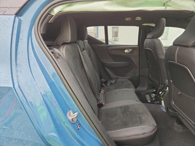 2023 VOLVO XC40 RECHA YV4ED3UW9P2941243