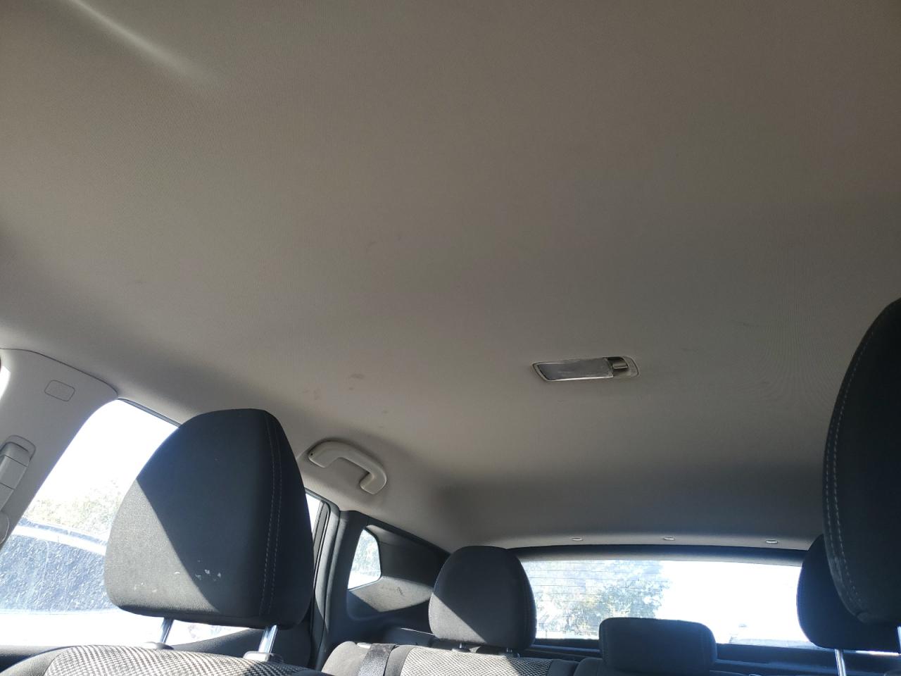 NISSAN ROGUE SPORT S