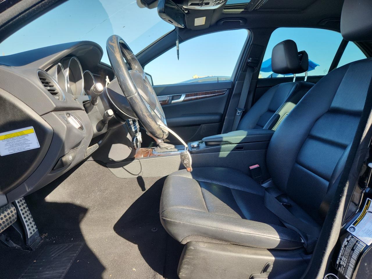 MERCEDES-BENZ C-CLASS 250