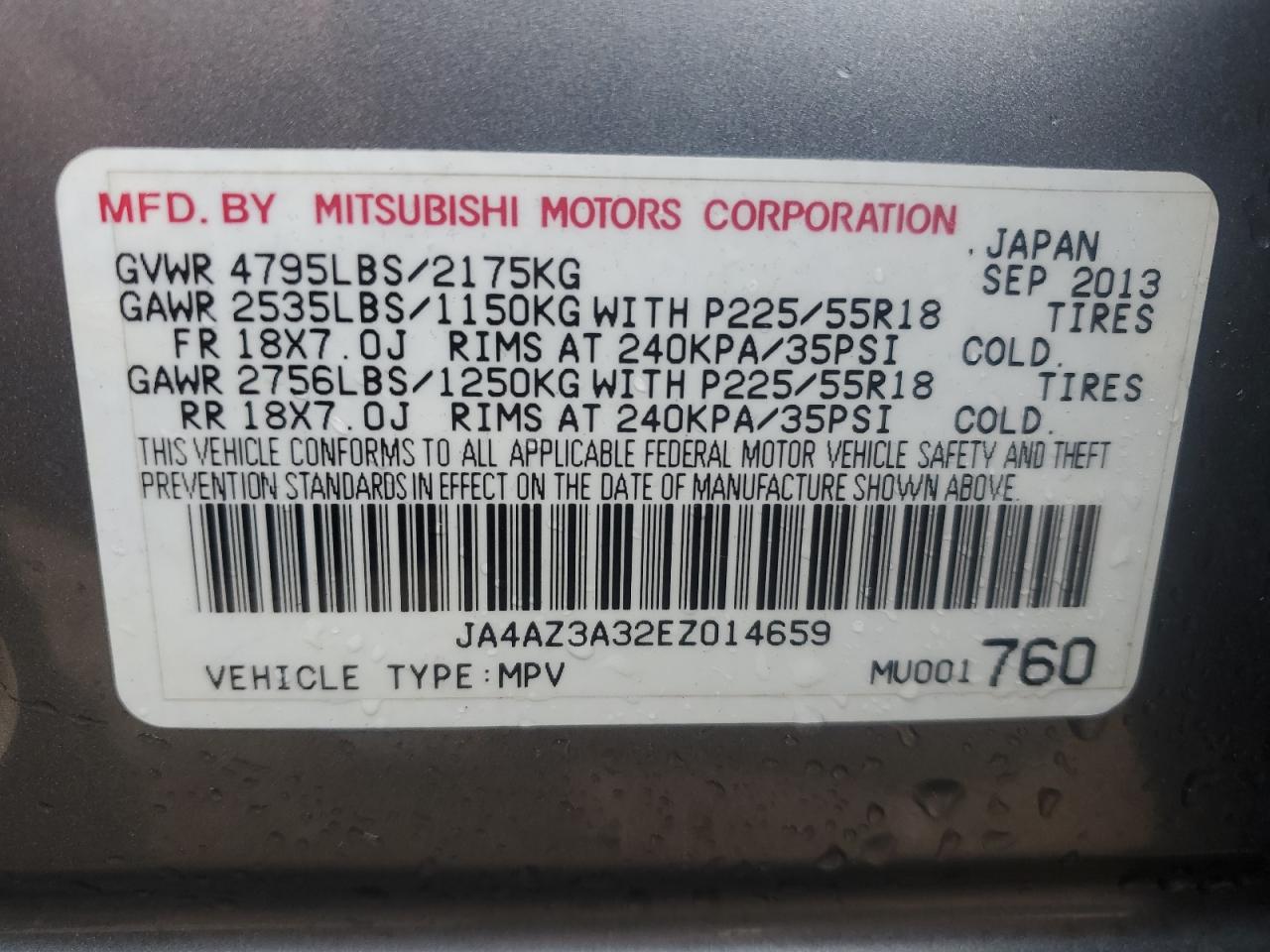 MITSUBISHI OUTLANDER SE