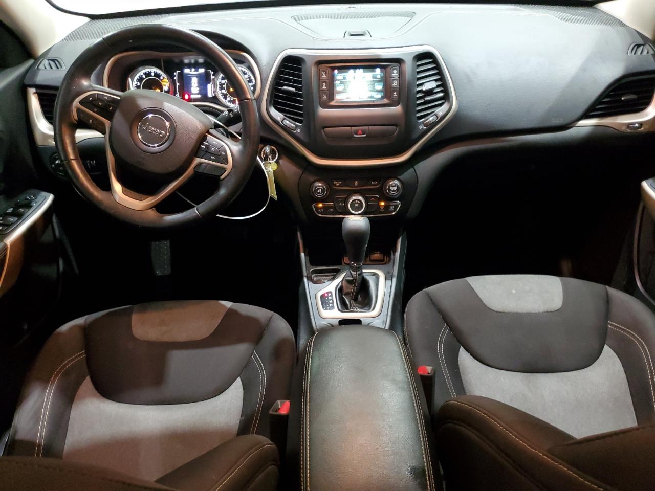 JEEP GRAND CHEROKEE LATITUDE