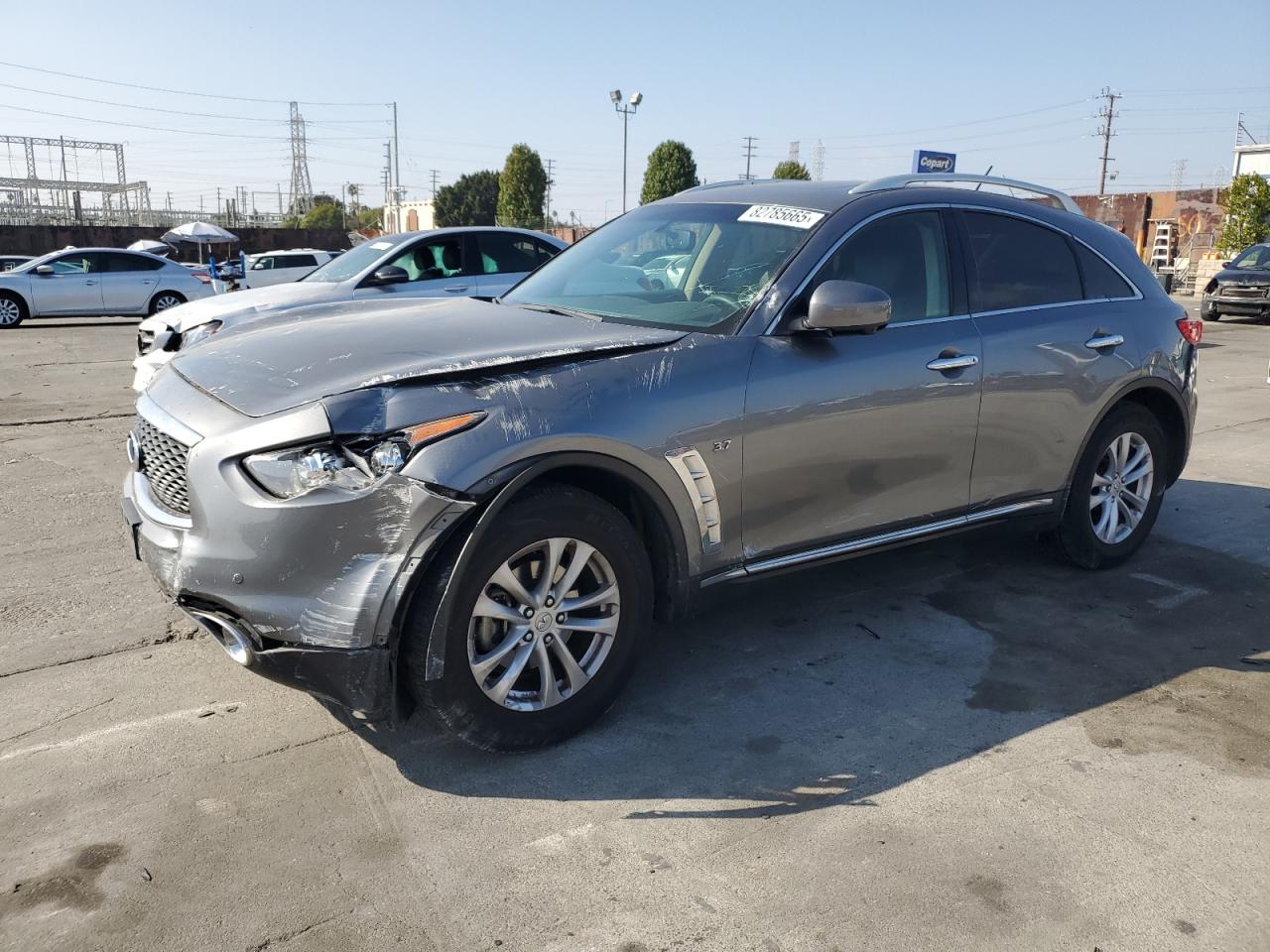 INFINITI QX70
