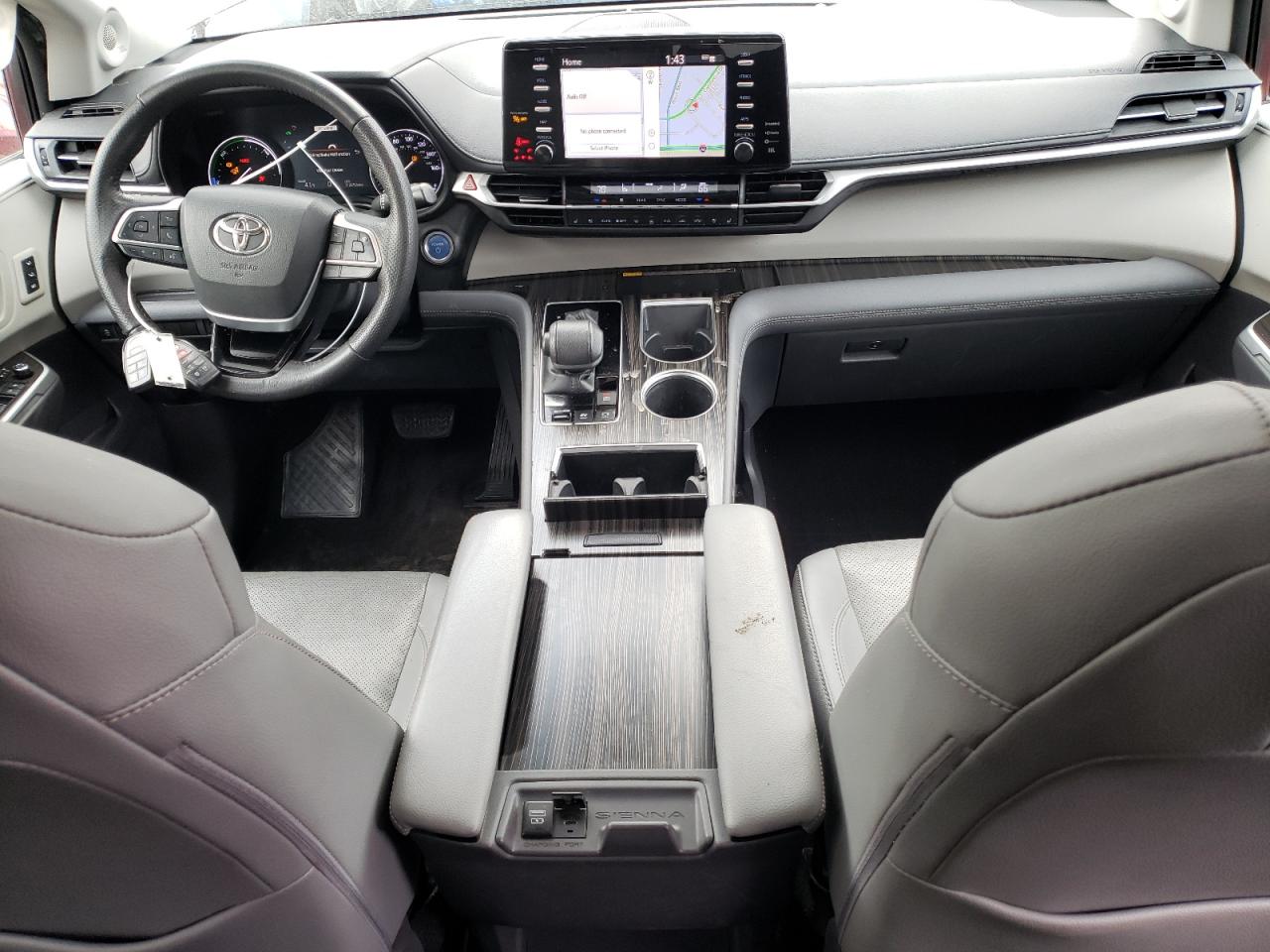 TOYOTA SIENNA LIMITED