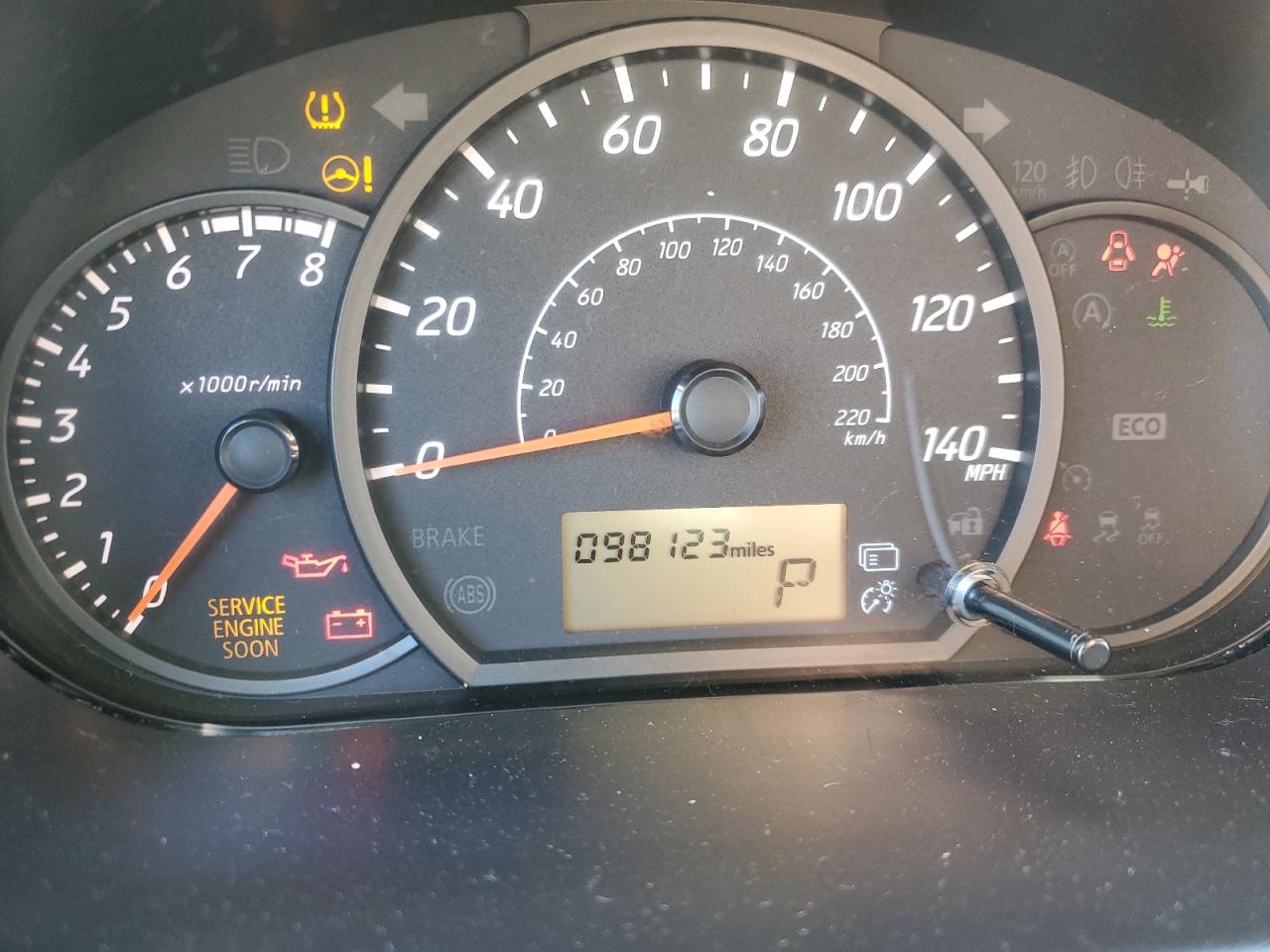 MITSUBISHI MIRAGE LE