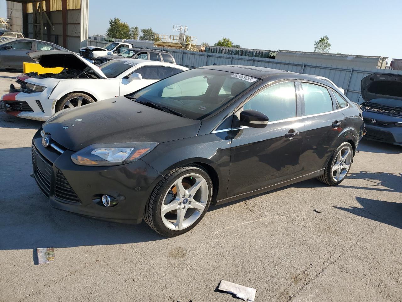 FORD FOCUS TITANIUM